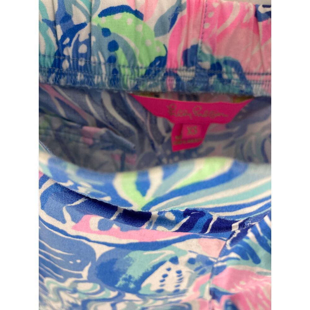 Lilly Pulitzer Patterned Pull On Shorts Size Xs - image 2